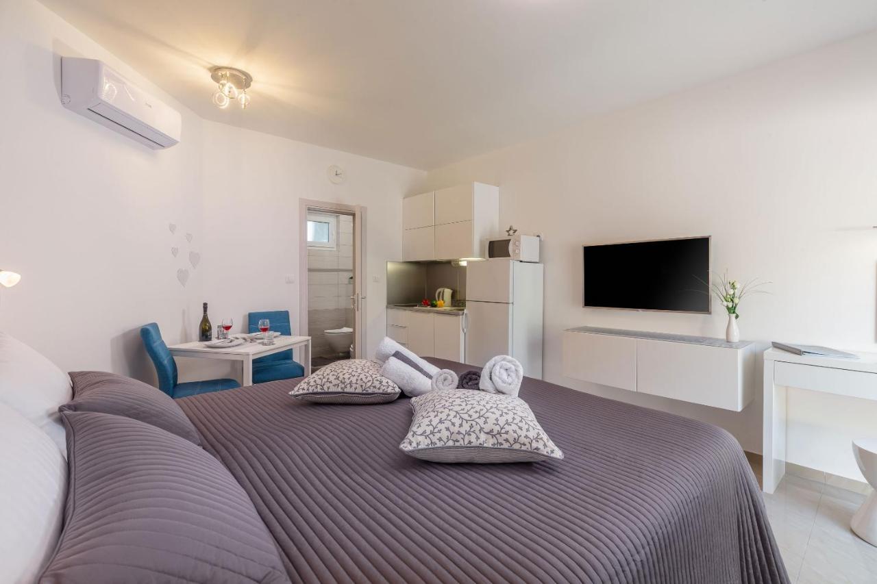 Evita Fazana Premium Studio Apartments Exteriér fotografie