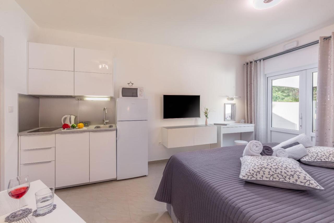 Evita Fazana Premium Studio Apartments Exteriér fotografie
